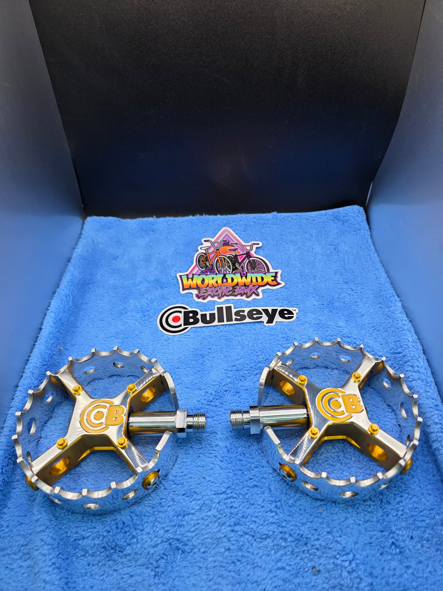 BULLSEYE🎯 Custom Pro Round, Show Polished On Gold