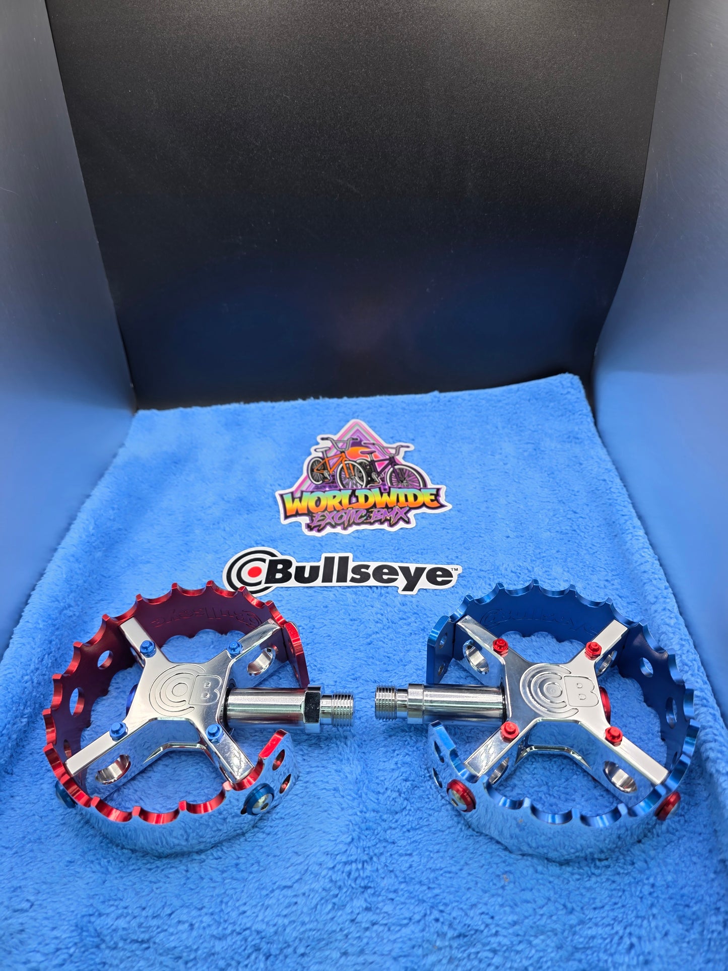 BULLSEYE🎯 Custom Pro Round Pedals