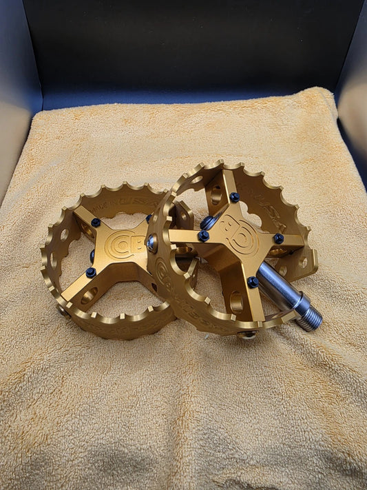 BULLSEYE 🎯 Limited Edition Gold Pedals Bmx SE bikes Viscount Dyno Haro GT