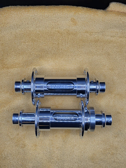BULLSEYE 🎯/WARLOCK RARE Show Polished Slotted Hubs Only 3 Made BMX GT HARO SE