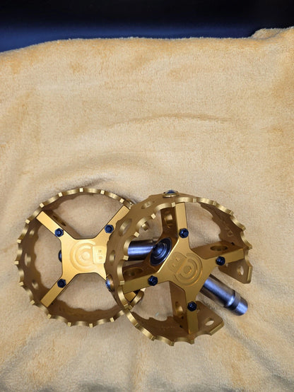 BULLSEYE 🎯 Limited Edition Gold Pedals Bmx SE bikes Viscount Dyno Haro GT